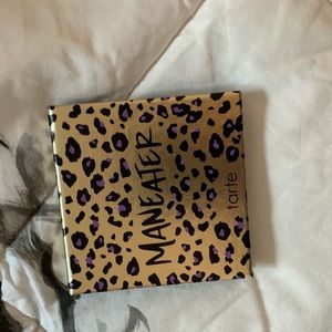 Tarte eye shadow pallette maneater and blush